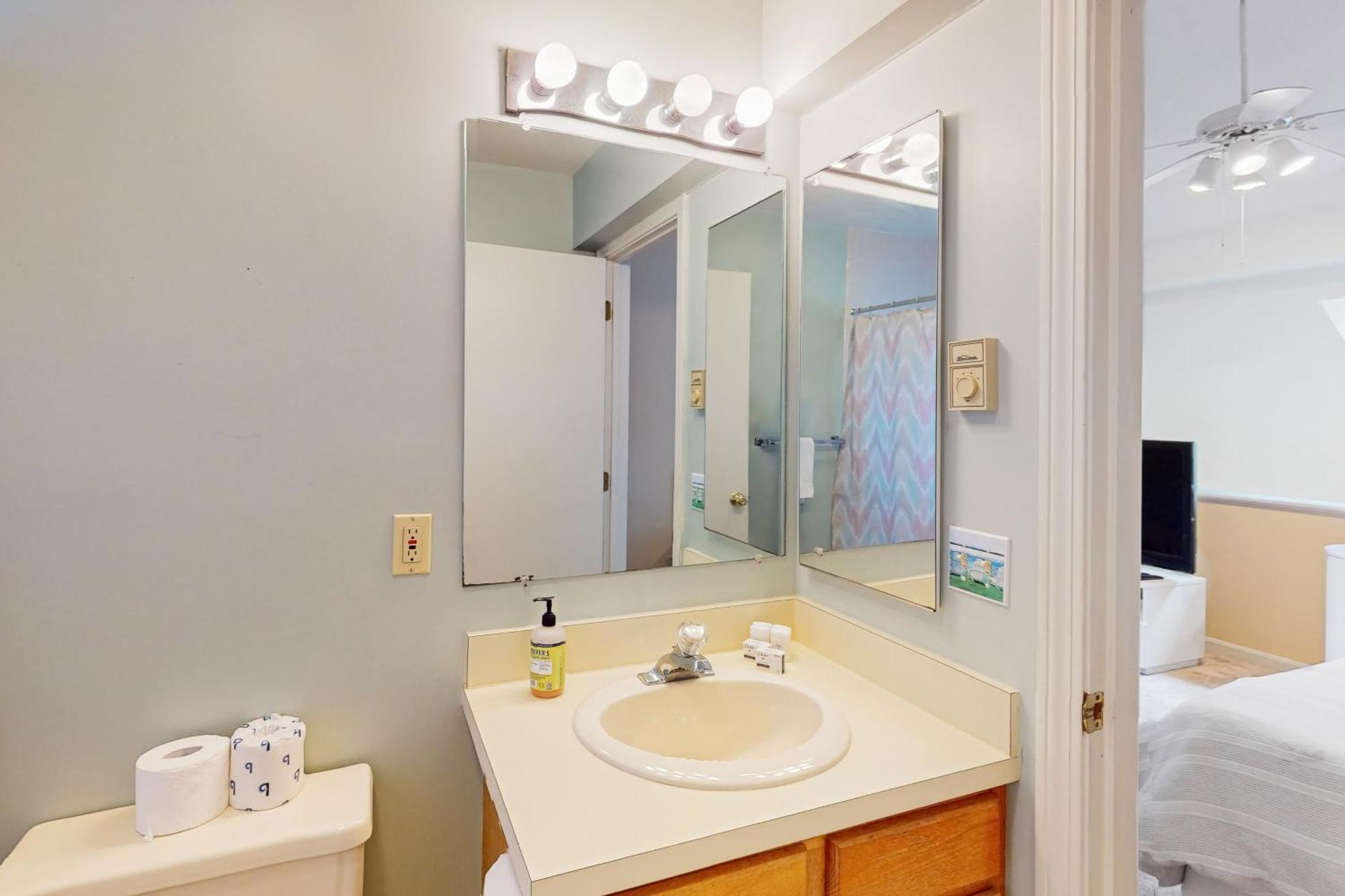 Ocean Edge Retreat Apartment บรูว์สเตอร์ ภายนอก รูปภาพ